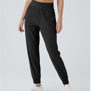 HALARA High Waisted Elastic Waistband Hiking Joggers - Black - NEW